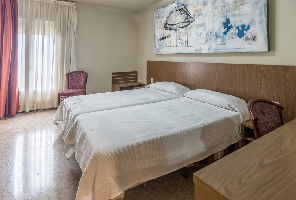 Hostal Sant Miquel Balaguer Exteriör bild